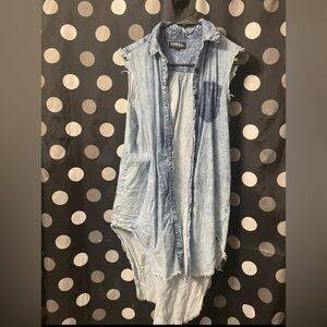 Women’s denim shirt size medium